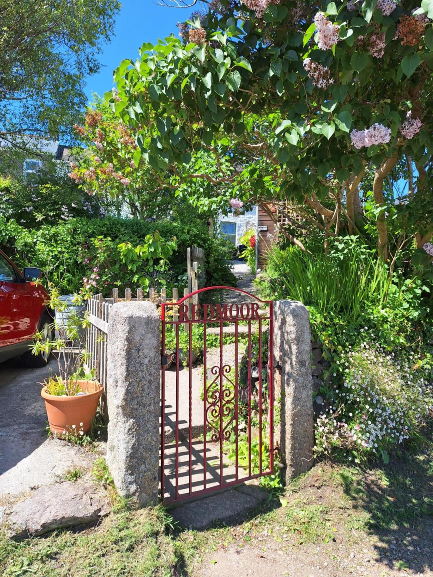 Redmoor Appartement Saint Day Buitenkant foto
